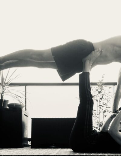 Activités gymniques d’expression, partnering et contact improvisation – Gravi-T